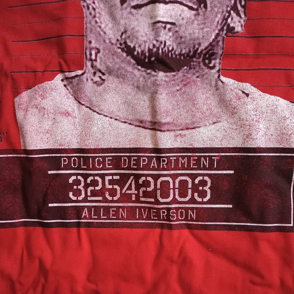 Men's graphic tee